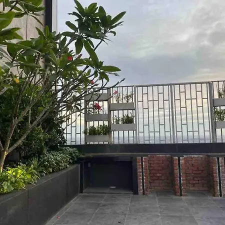 Hill 10 2R1B 3Pax Double Tree I-City Hotel Grade Shah Alam Exterior photo