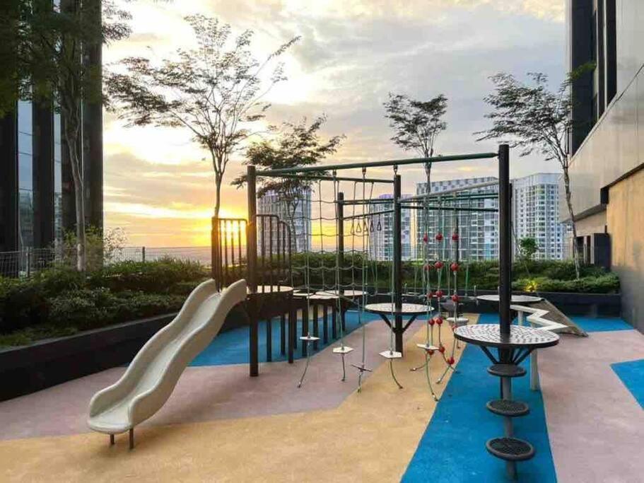 Hill 10 2r1b 3pax Double Tree I-city Grade Shah Alam